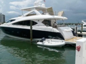 86' Sunseeker yacht 
