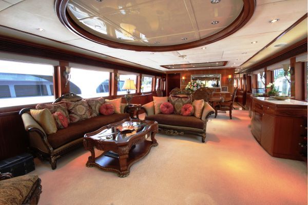 Pre-Owned-Hargrave-Yacht