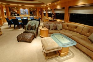 120' Sovereign Raised Pilothouse Interior 