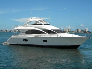 68' Lazzara Yacht 2005