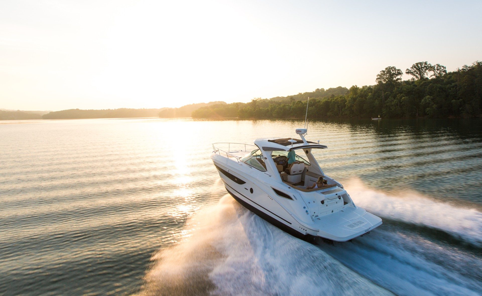 Sea Ray Yachts Full Screen Picture