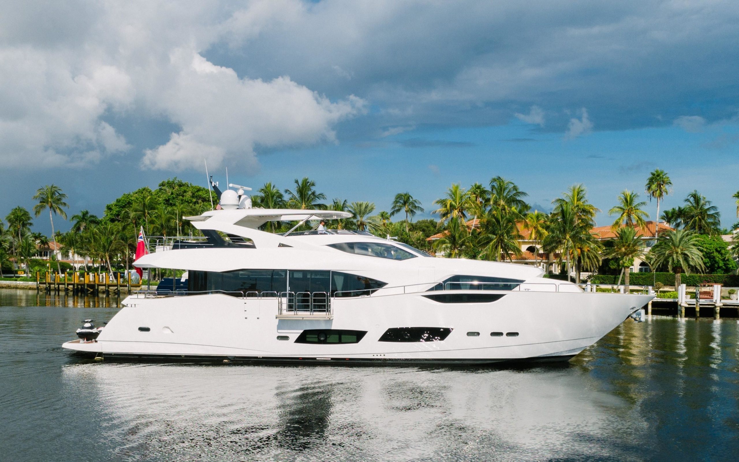 Sunseeker Yachts Full Screen Picture