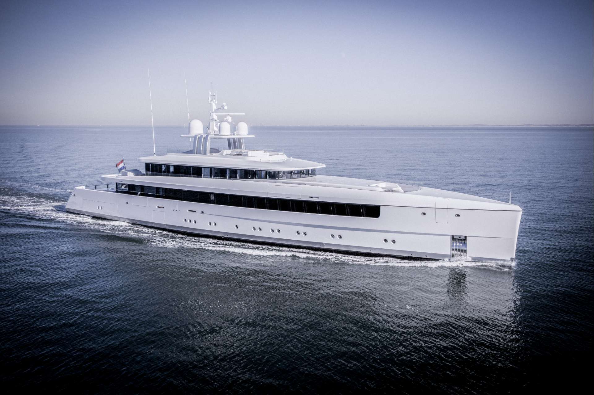 Feadship Yachts Full Screen Picture
