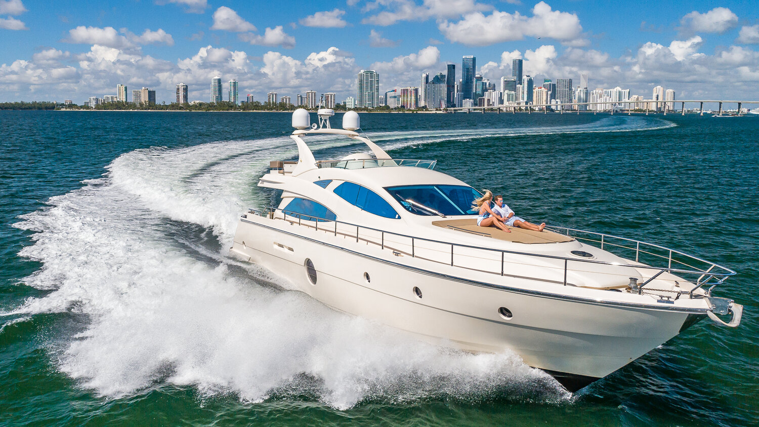 Aicon Yachts Full Screen Picture