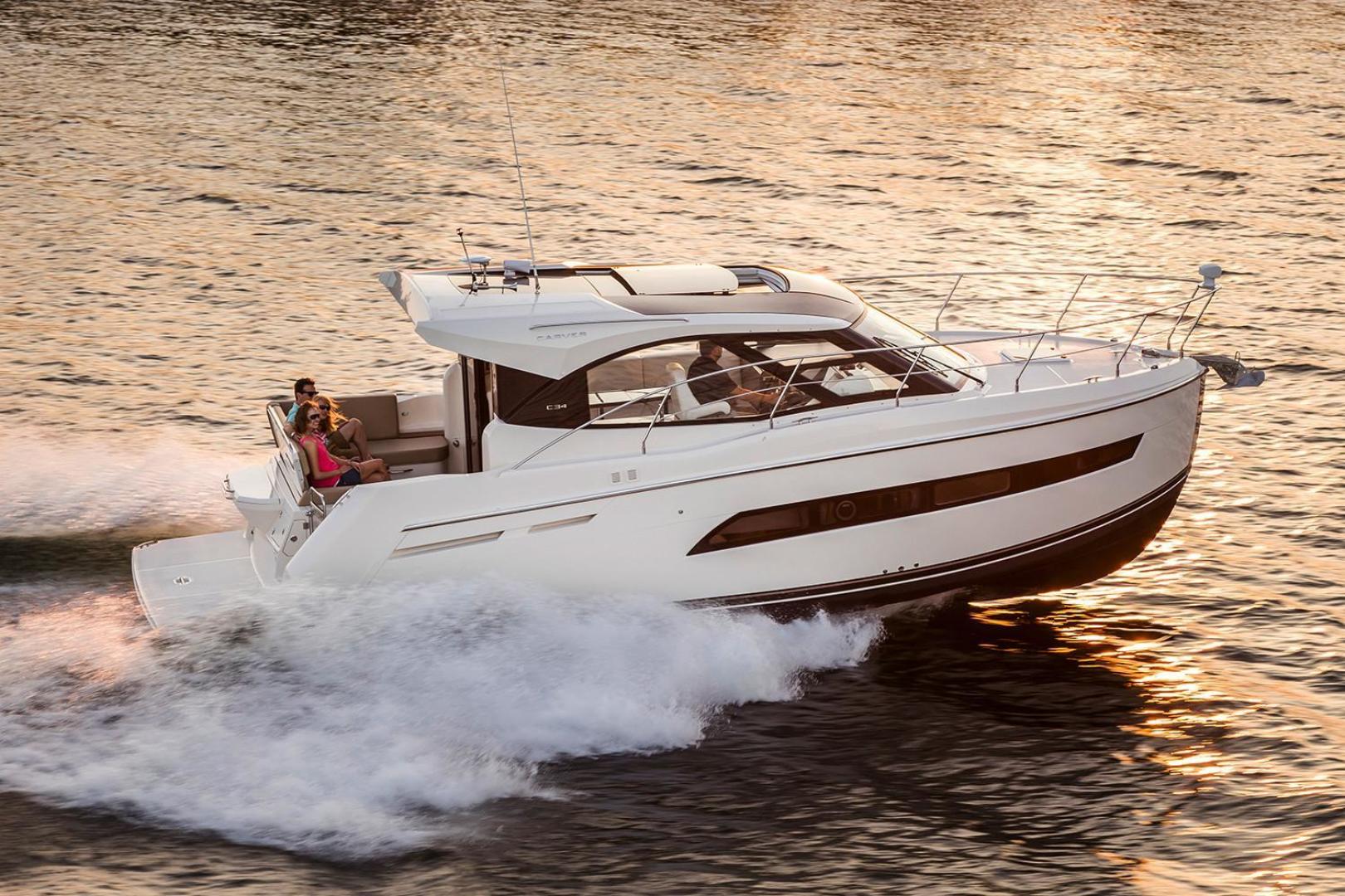 Carver Yachts Full Screen Picture