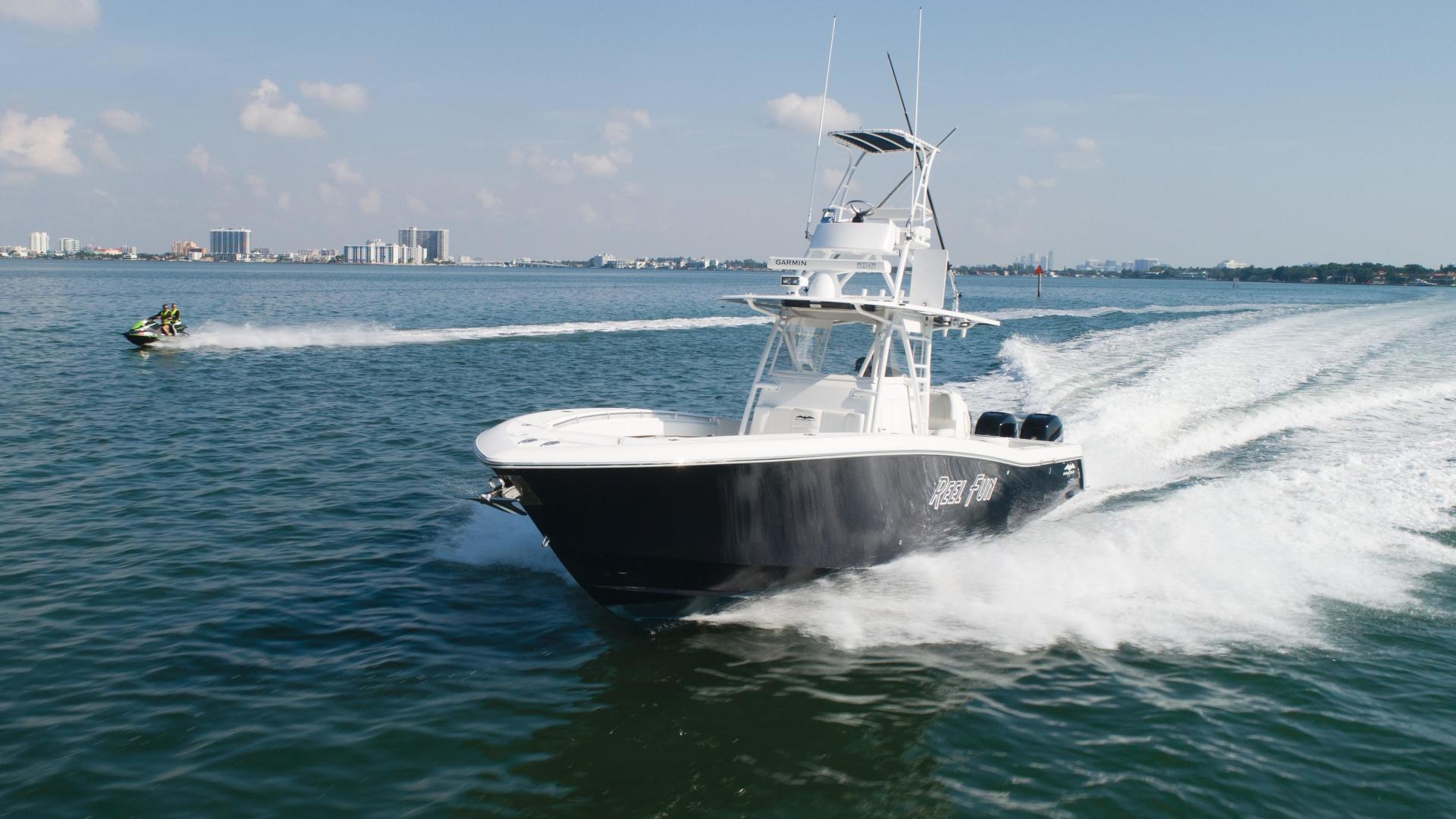 Invincible Yachts Full Screen Picture