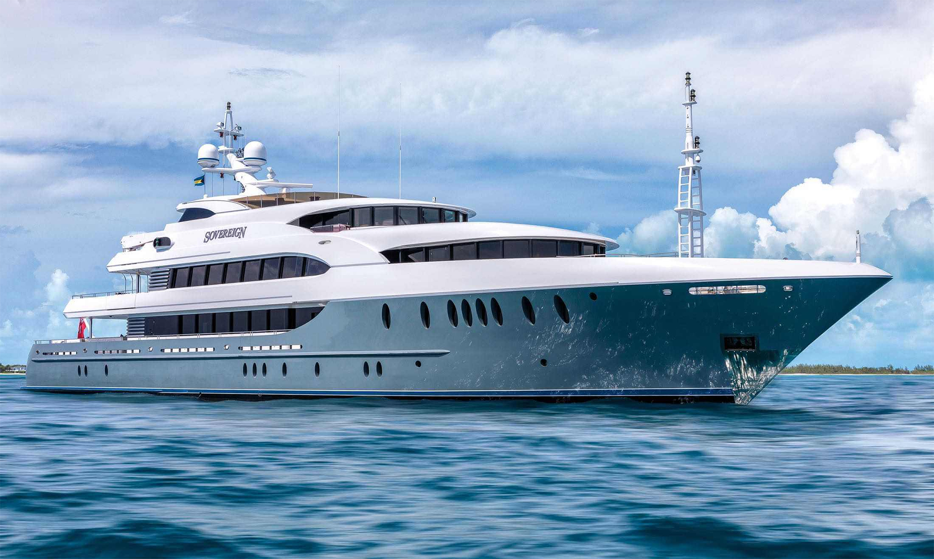 Newcastle Yachts Full Screen Picture