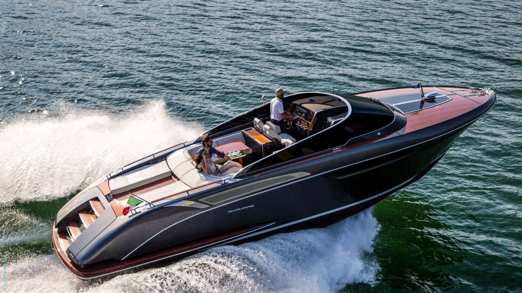 Riva Yachts Full Screen Picture