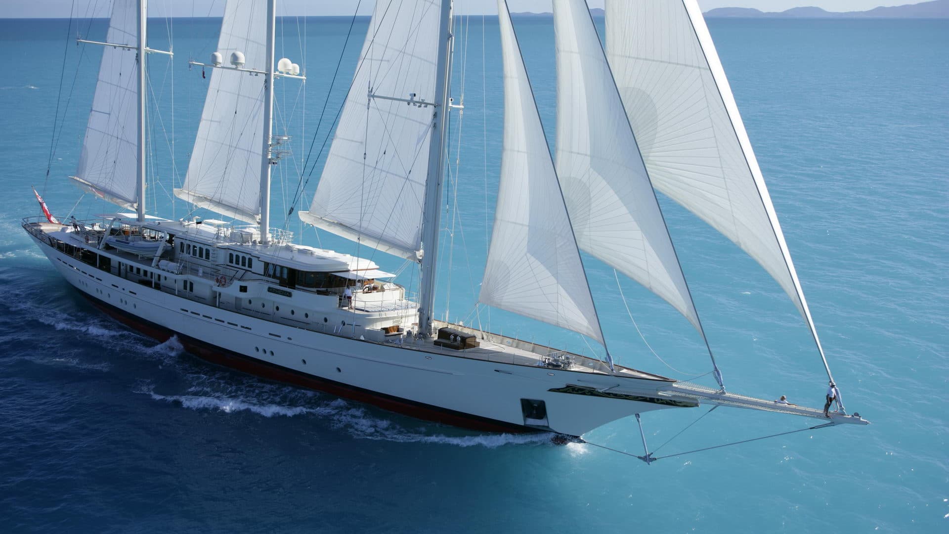 Royal Huisman Yachts Full Screen Picture