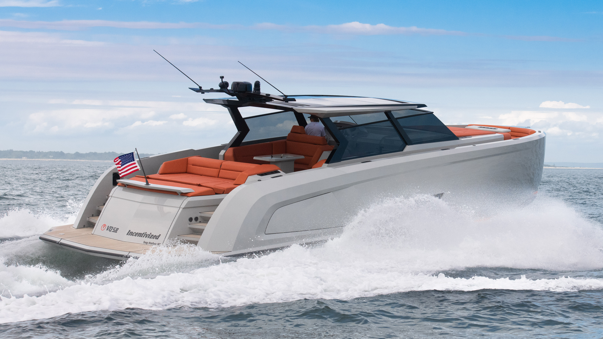 58' VANQUISH 2021