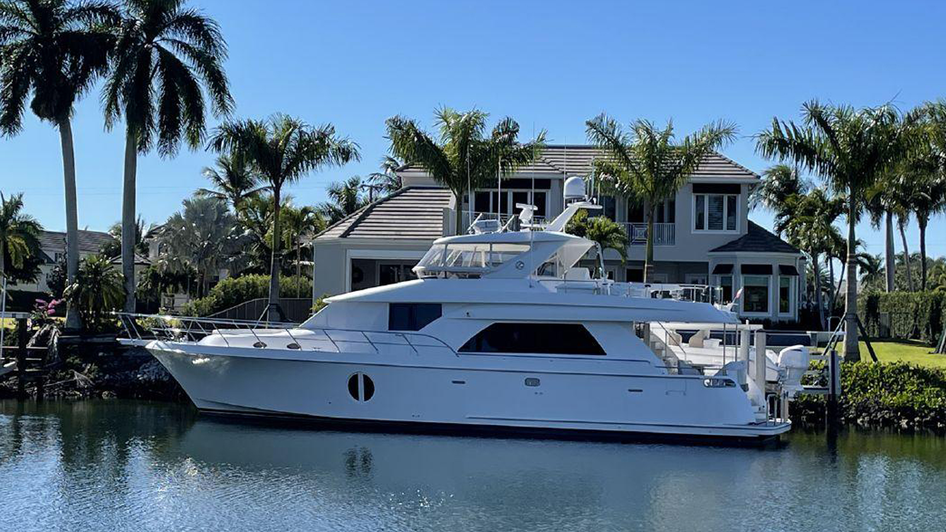 68' OCEAN ALEXANDER 2010
