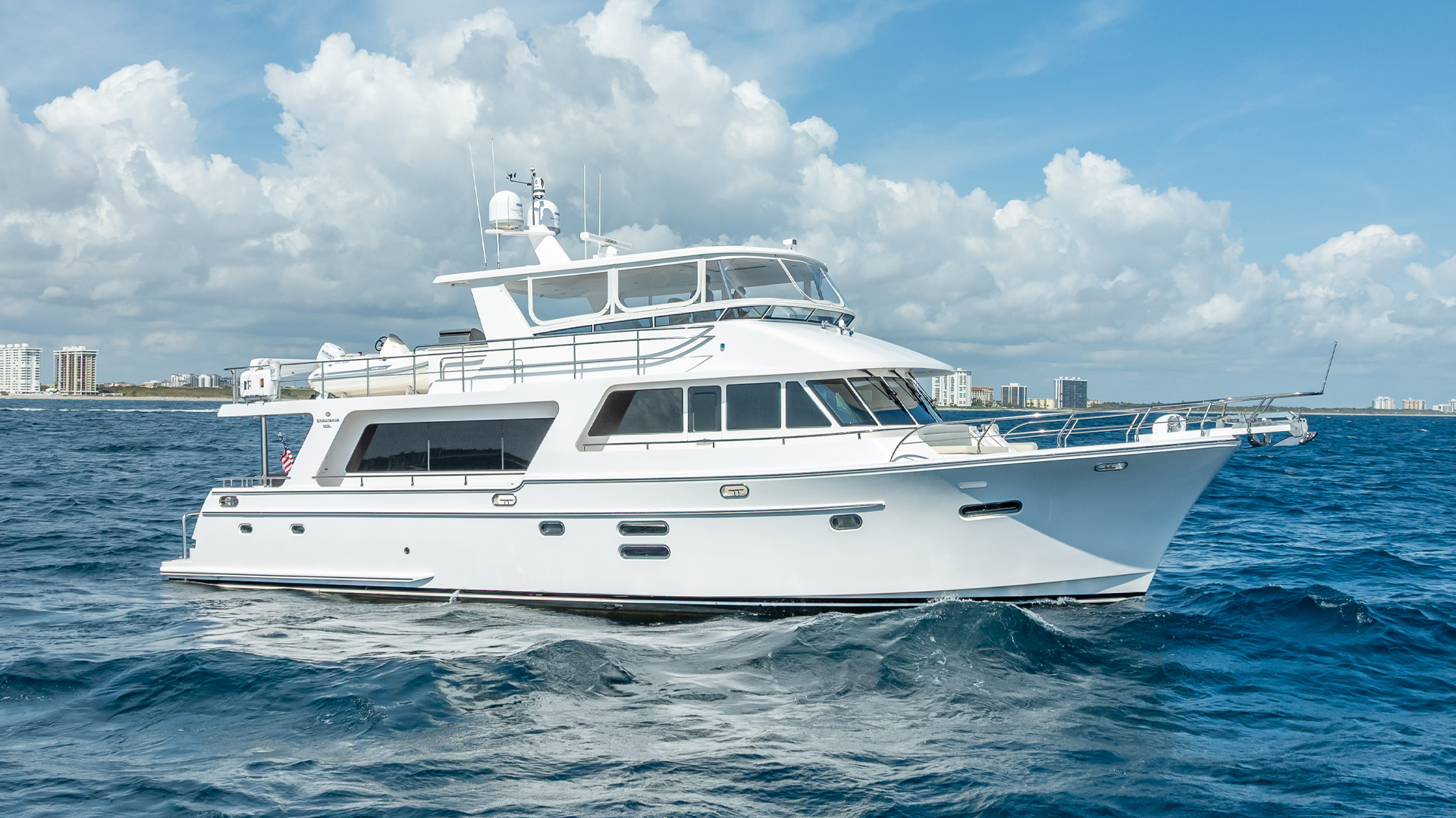 70 Hampton 2022 – Motor Yacht for Sale
