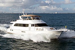 75' Hatteras 2000