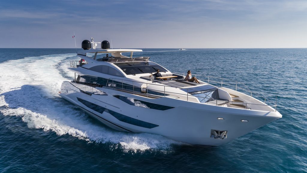 95 Pearl Yacht