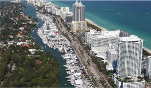 2017 yachts miami beach